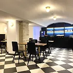 New Lafayette מלון 4*