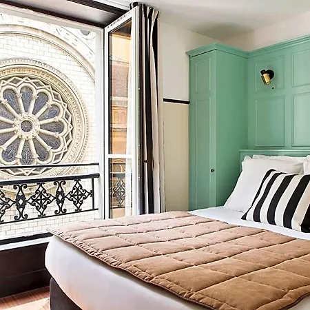 New Lafayette Hotel 4*