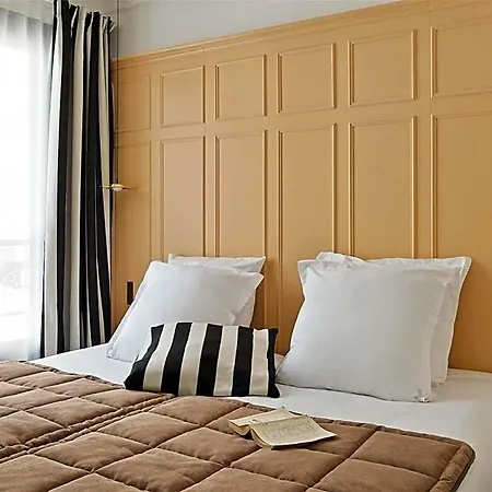 New Lafayette Hotel