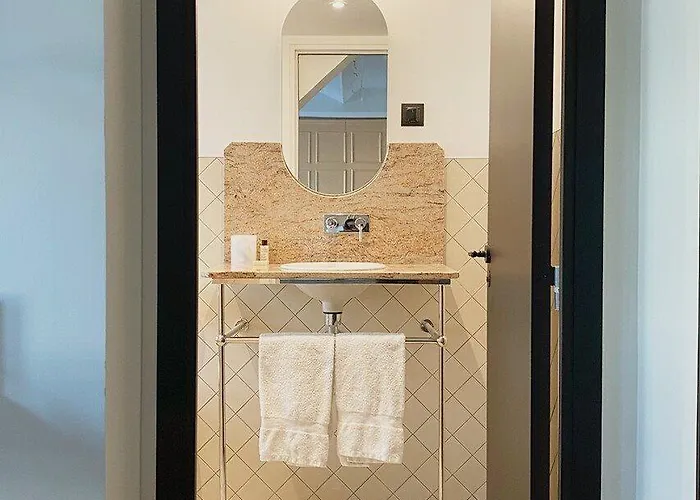 New Lafayette Szálloda 4*