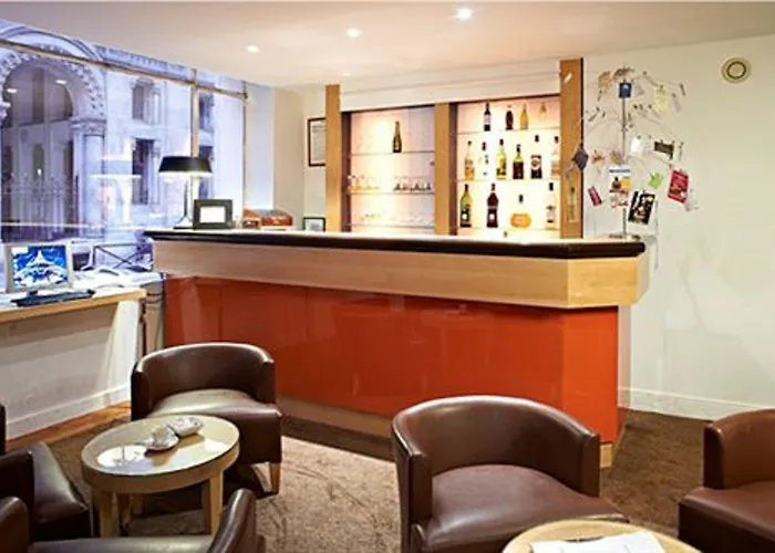 New Lafayette Szálloda