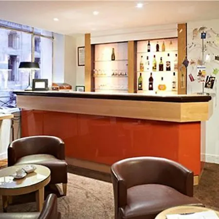 New Lafayette Hotel