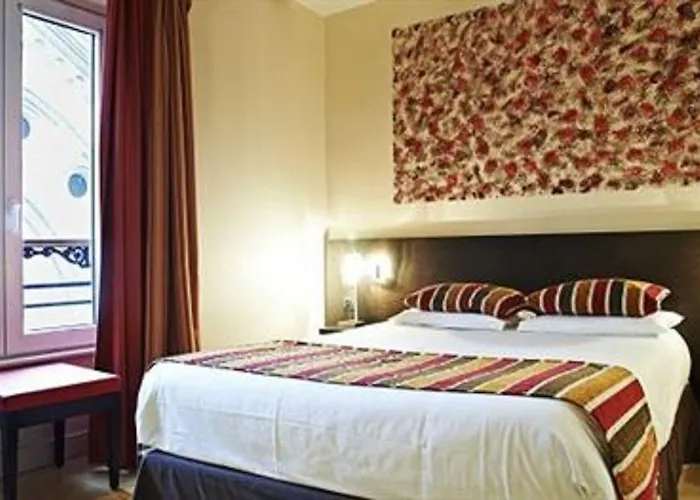 New Lafayette Hotel 4*