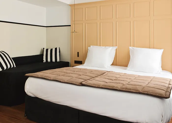 New Lafayette Hotel 4*